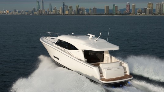Maritimo S48