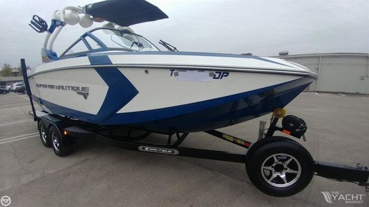 Super Air Nautique G23