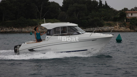 Beneteau Antares 6.80