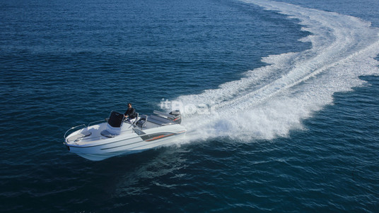 Beneteau Flyer 6 SPACEdeck