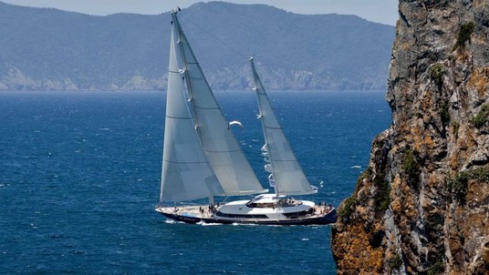 Perini Navi Silencio