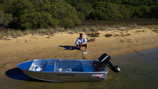 Quintrex 320 Explorer