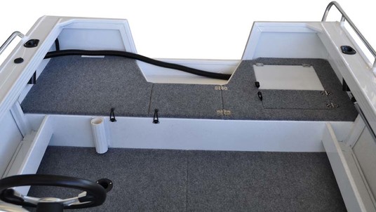 Quintrex 420 Renegade SC