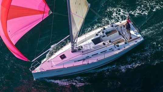 Beneteau First 35