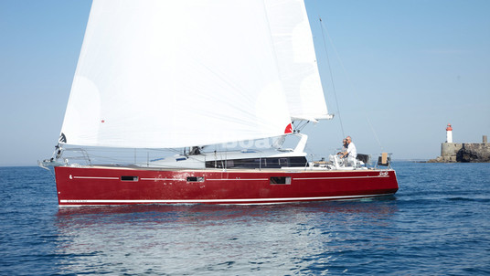 Beneteau Sense 43