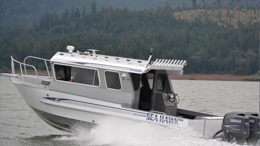 River Hawk Offshore 28