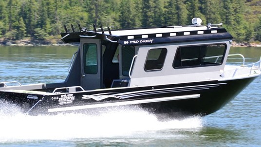 River Hawk 26 Pro Cuddy