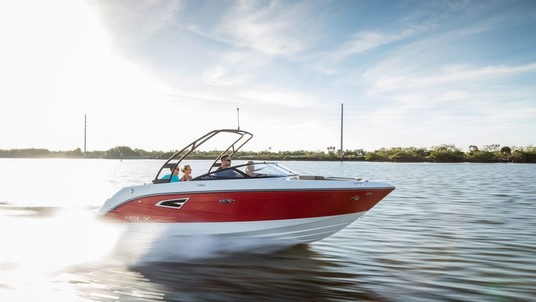 Sea Ray 230 SLX