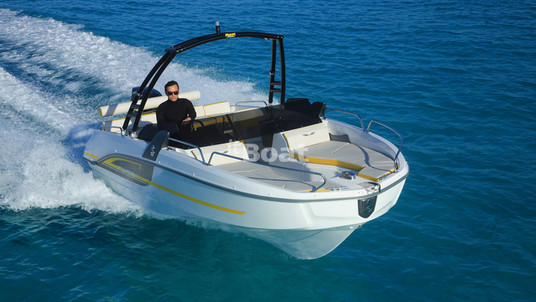 Beneteau Flyer 6 SPORTdeck