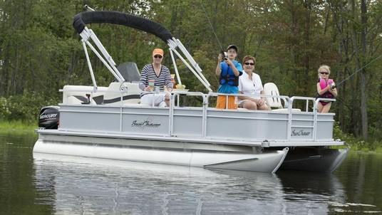 Sunchaser Boats Oasis 16 Fish