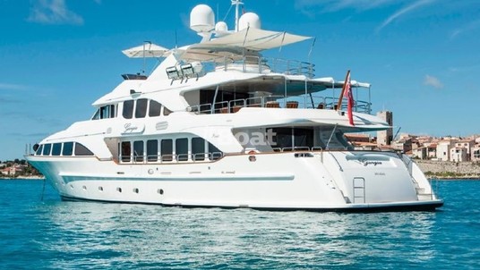 Benetti Classic 120