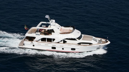Benetti 85