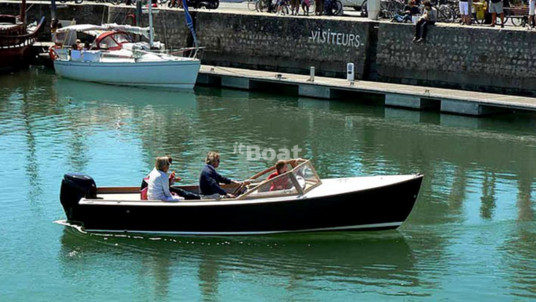 Black Pepper Bahama 20'