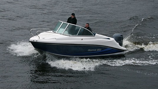 Astron Marin Corvette 580