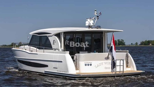 Boarnstream 1280 Elegance Sedan