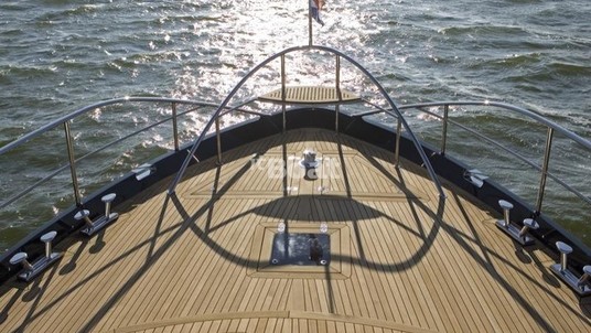 Boarnstream 60 Decksaloon