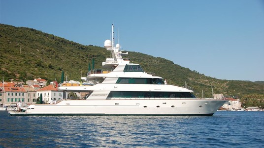 West coast custom yachts