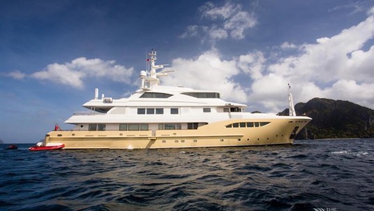 Jade yachts ltd 170