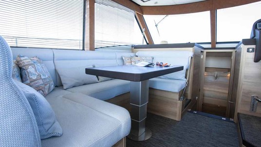 Boarnstream 1250 Elegance Sedan