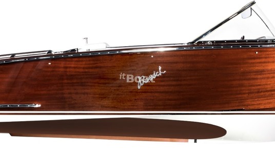 Boesch 620 Bimini De Luxe