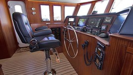 Northern marine ocean expedition style