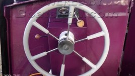 Wide beam 57ft cruiser stern