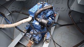 Wide beam 50ft with london mooring