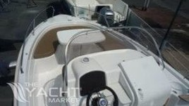 B2 marine cap ferret 652