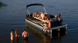Premier Pontoons Sunspree