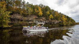 Premier Pontoons Dodici