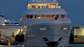 Lurssen Huntress