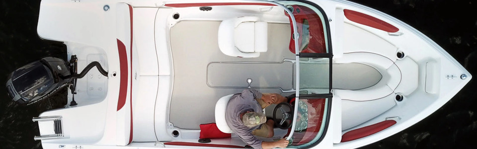 Rinker 18 QX OB Вид Сверху