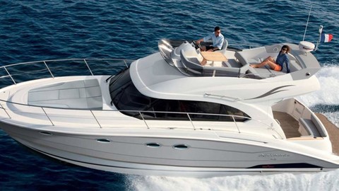 Beneteau Antares 42