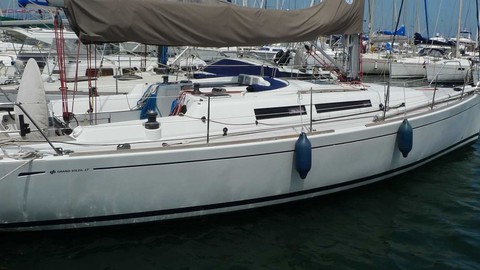 Grand Soleil 37