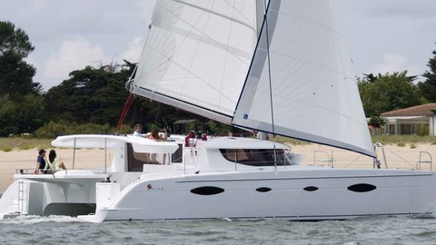 Fountaine Pajot Salina 48