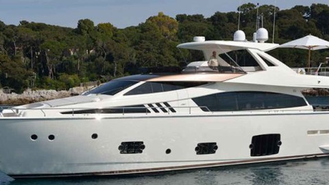 Ferretti 800 HT