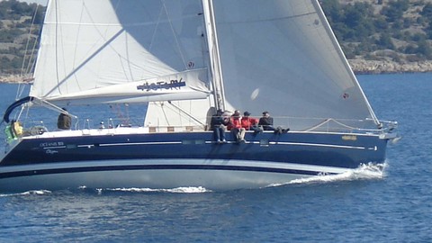 Beneteau Oceanis 523