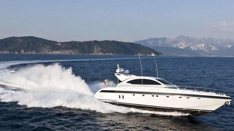 Overmarine Mangusta 72