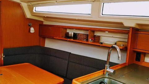 Bavaria 33 Cruiser
