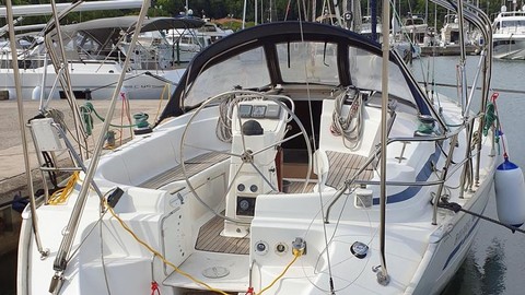 Bavaria 38