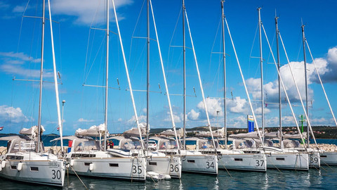 Beneteau Oceanis 38.1