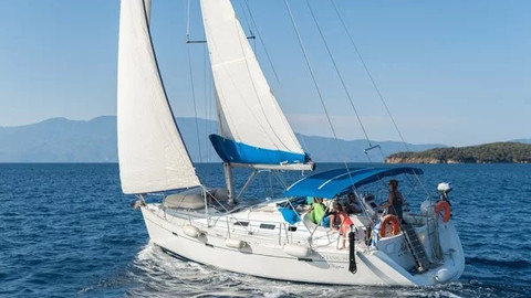 Beneteau Oceanis 393 Clipper