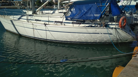 Bavaria 44