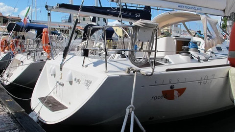 Beneteau First 40.7
