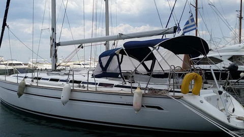 Bavaria 44