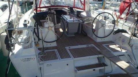 Beneteau Oceanis 38.1