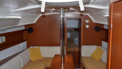 Beneteau Oceanis 34