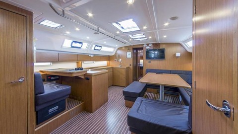 Bavaria Cruiser 51