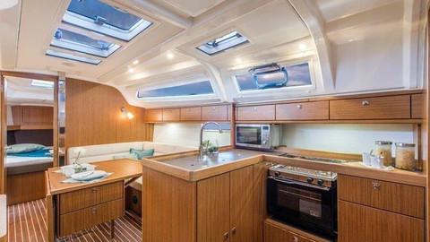 Bavaria 37 Cruiser
