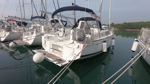 Beneteau Oceanis 35.1